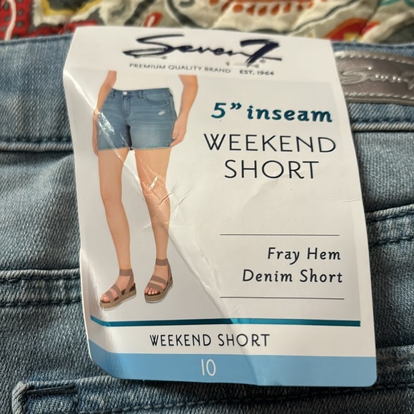 NWT seven7 weekend shorts size 10 frayed hem - Picture 7 of 7